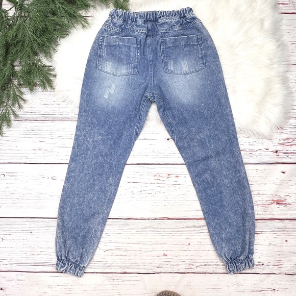 👖|•BRITTANY HUMBLE•| Fun Jogger Stretch Jeans Size 8👖 - Picture 4 of 5